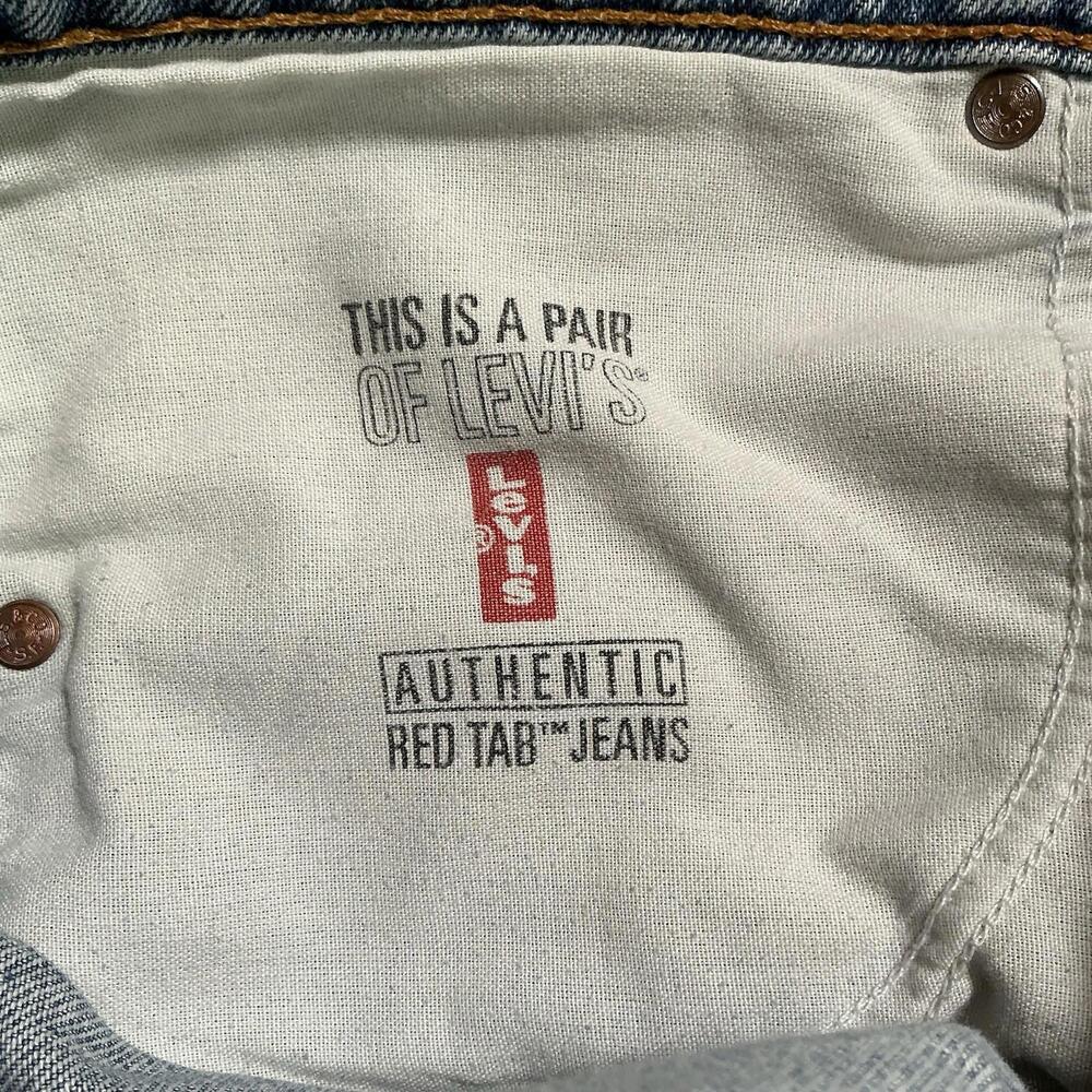 VINTAGE Levi’s 560 Jeans Red Tab 34x30 Light Wash USED SHIPS ASAP - Picture 7 of 9